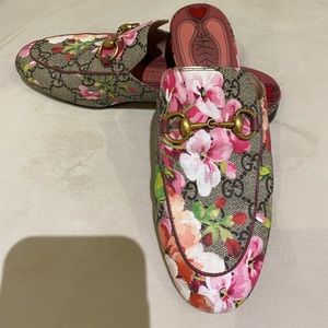 Gucci Slides
